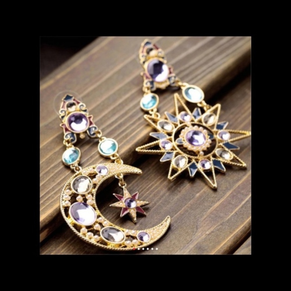 Stunning crystal Moon and star earrings